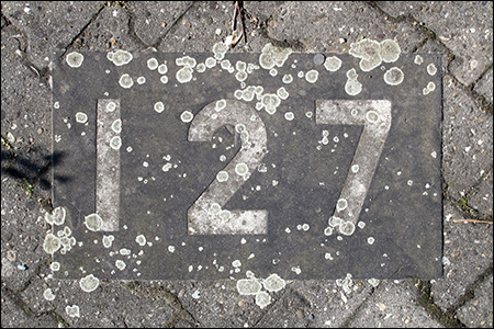 126–128